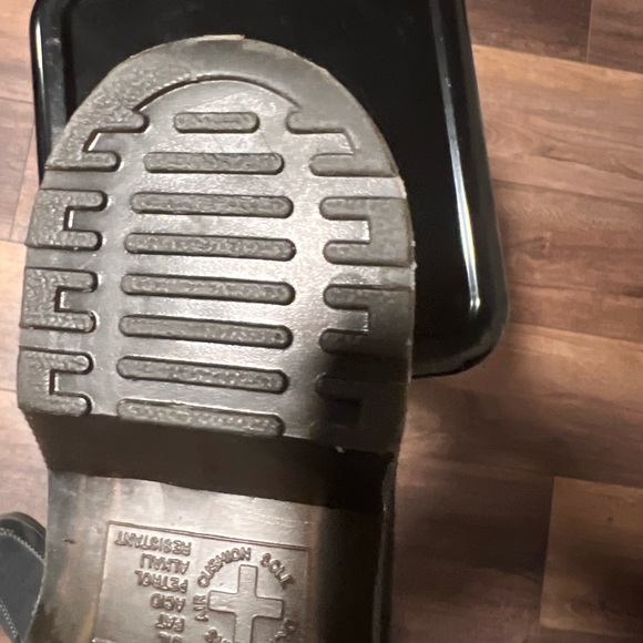 Dr. Martens AGGY Agyness Deyn Women's LTT Leather Boots - Black - Picture 14 of 16